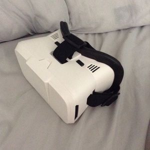 VR headset